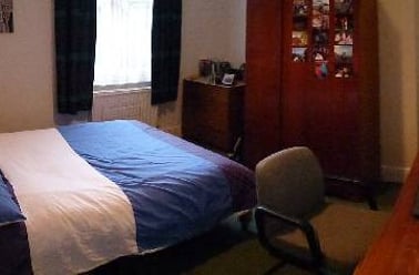 Clifton Hill, City Centre, Exeter - Image 2